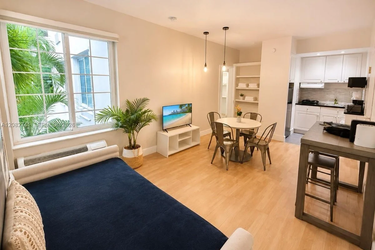 3025 Indian Creek Dr #204, Miami Beach: photo 1 of 28
