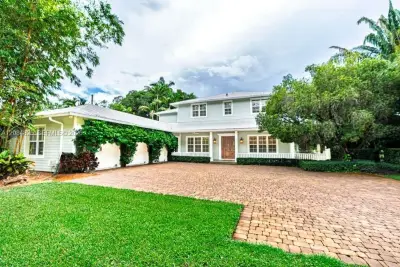6500 SW 85th St, Miami: photo 1 of 25