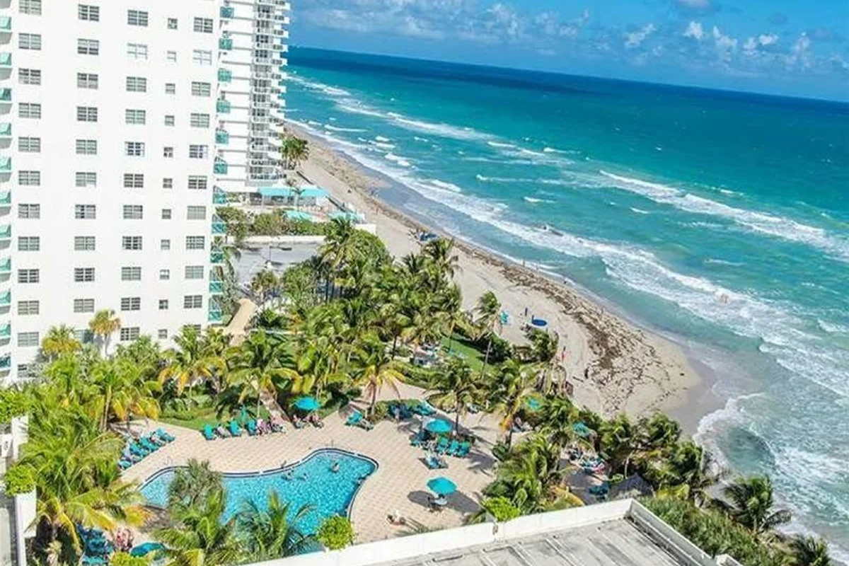 3901 S Ocean Dr #10J, Hollywood: photo 1 of 9