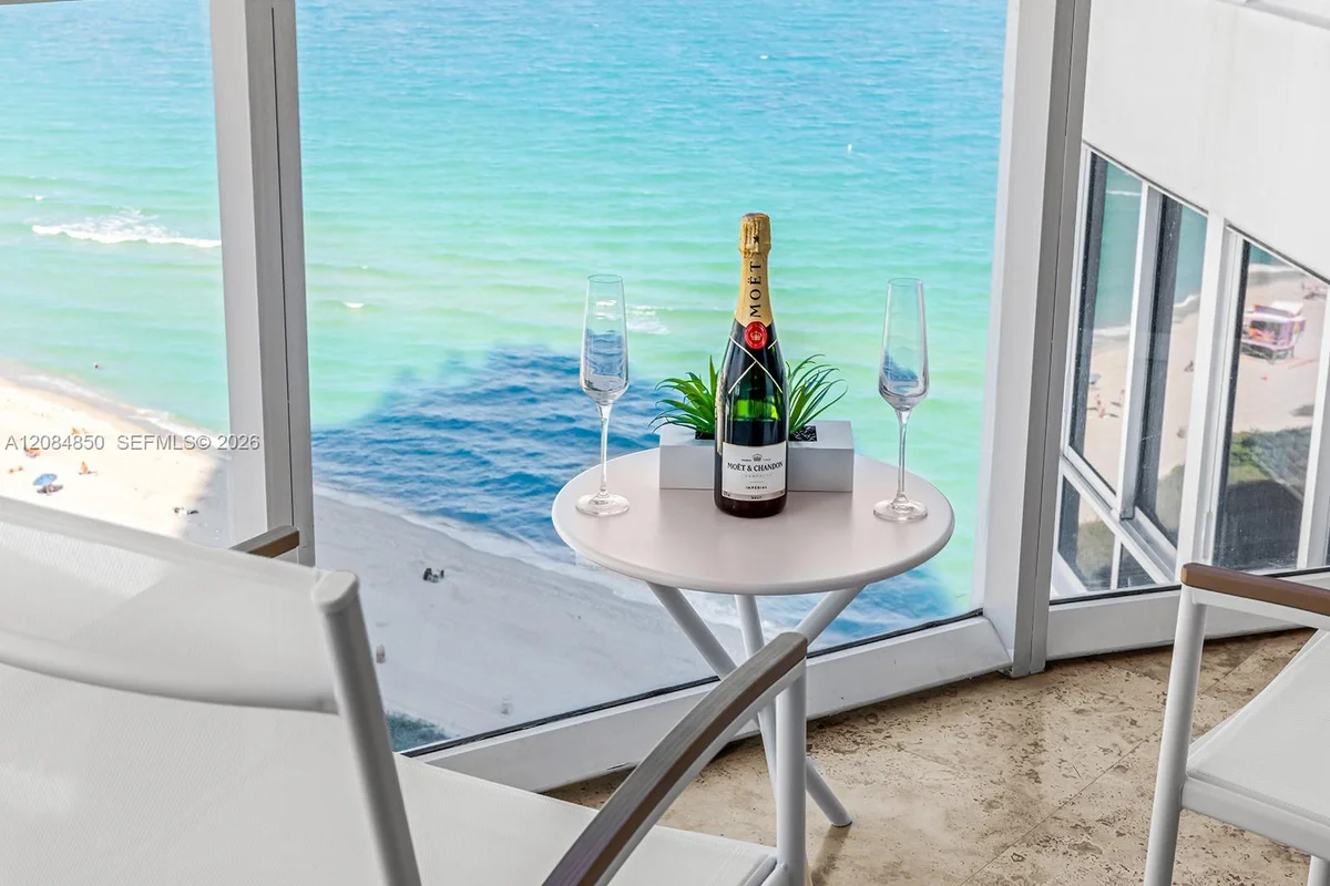 6365 Collins Ave #1911, Miami Beach: photo 1 of 39