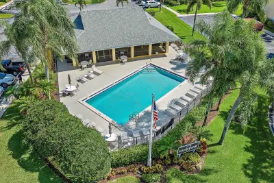 1002 Keystone Dr #g, Jupiter: photo 1 of 30