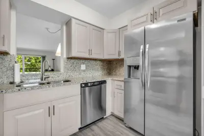 7267 Huntington Ln #403, Delray Beach: photo 1 of 59