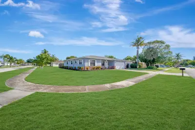 10941 Gallery St, Boca Raton: photo 1 of 38