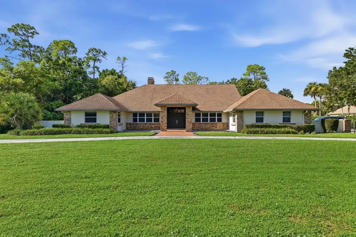 13670 Doubletree Trl, Wellington: photo 1 of 35