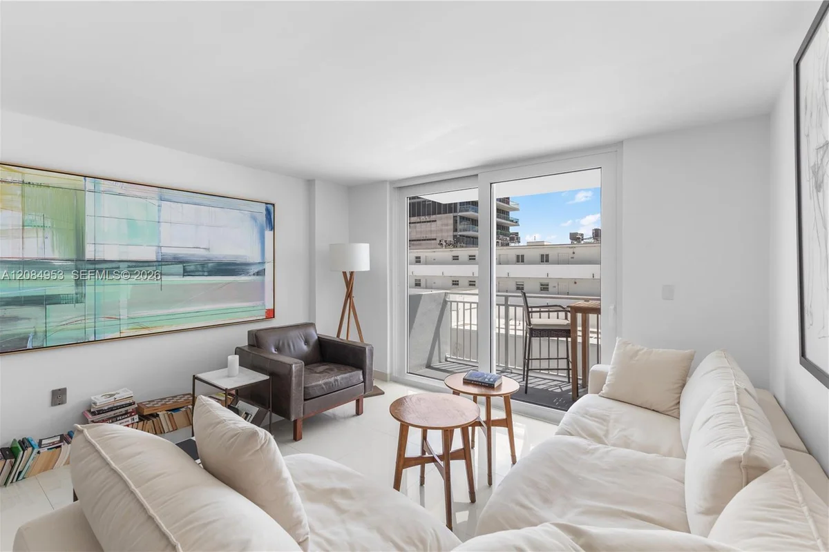 345 Ocean Dr #607, Miami Beach: photo 1 of 28