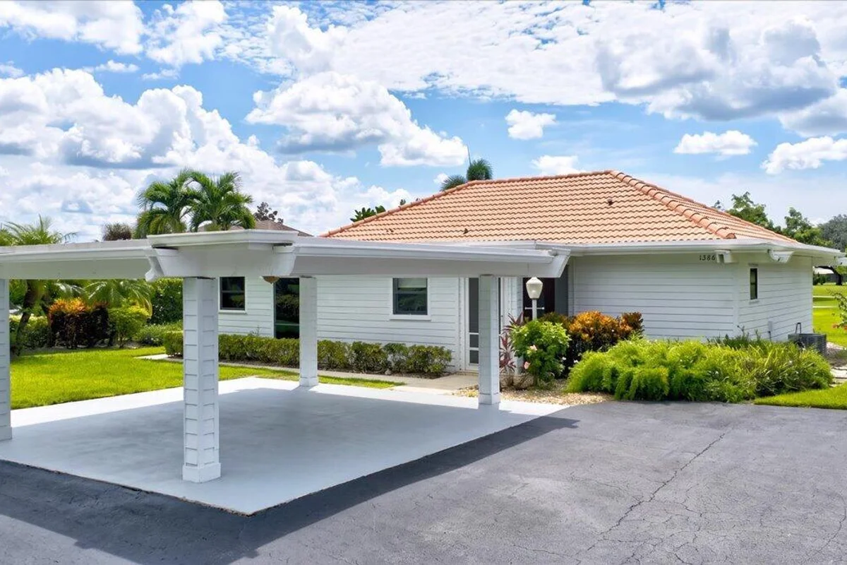 13867 Eastpointe Way, Palm Beach Gardens: photo 1 of 43