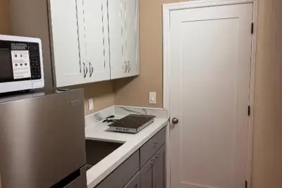 8310 NW 25th St, Sunrise: photo 1 of 3