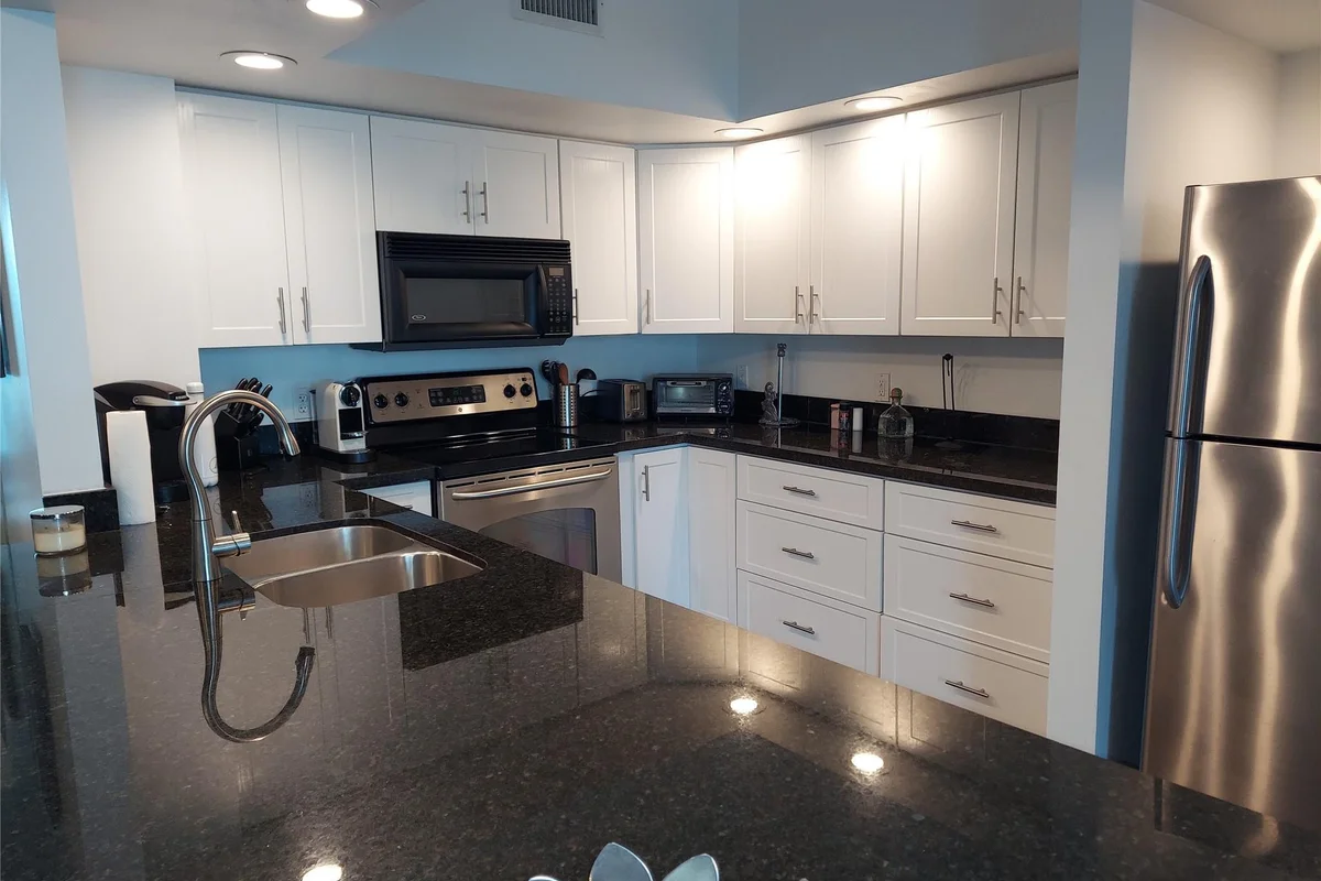 100 N Federal Hwy #840, Fort Lauderdale: photo 1 of 40