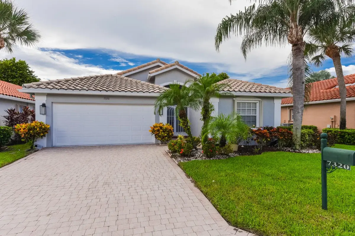 7320 Lombardy St, Boynton Beach: photo 1 of 64