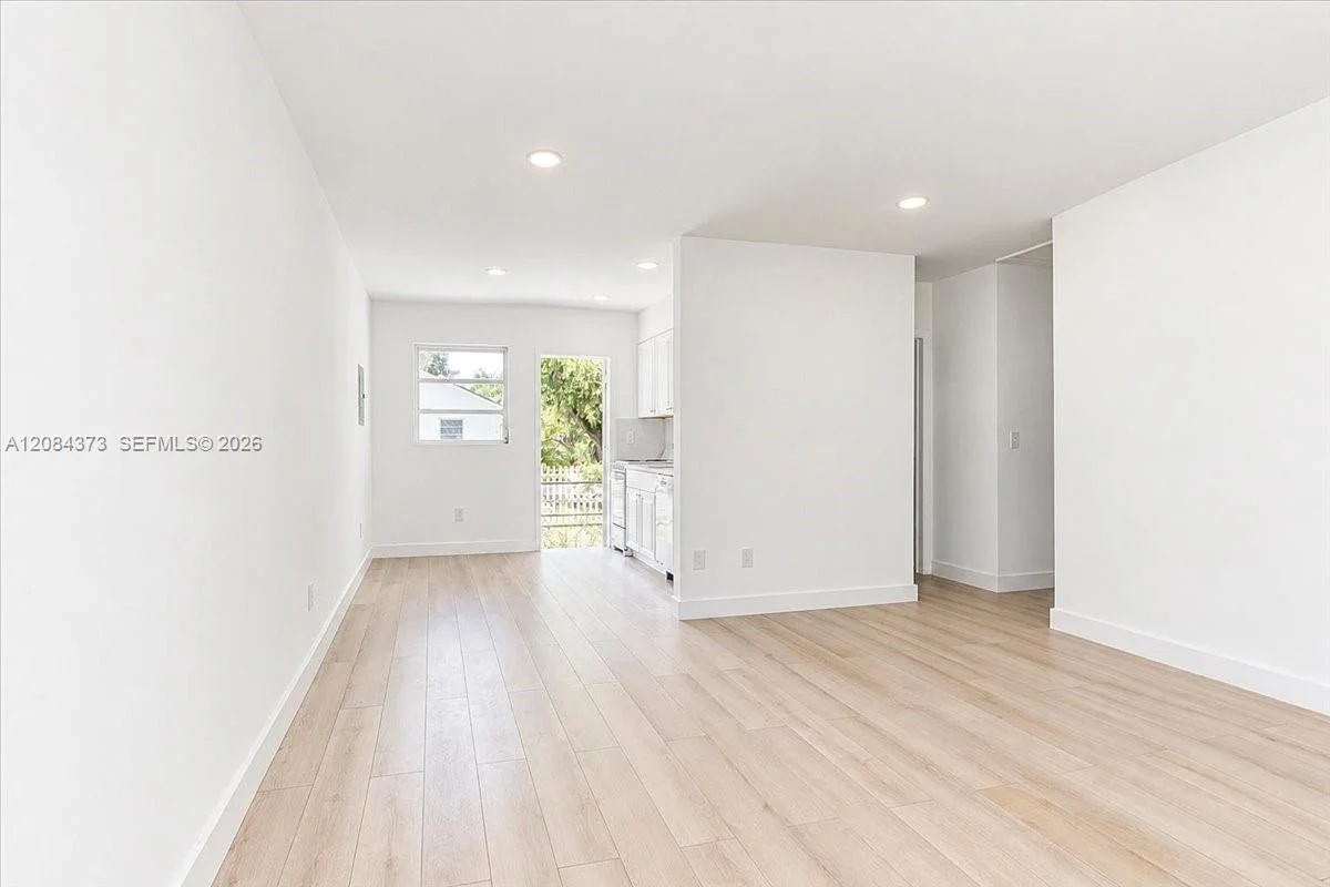 355 NE 55th Ter #2, Miami: photo 1 of 16
