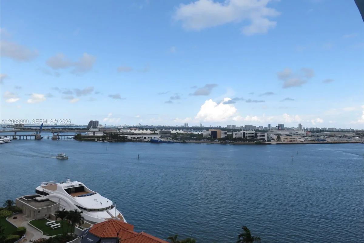 335 S Biscayne Blvd #1508, Miami: photo 1 of 16