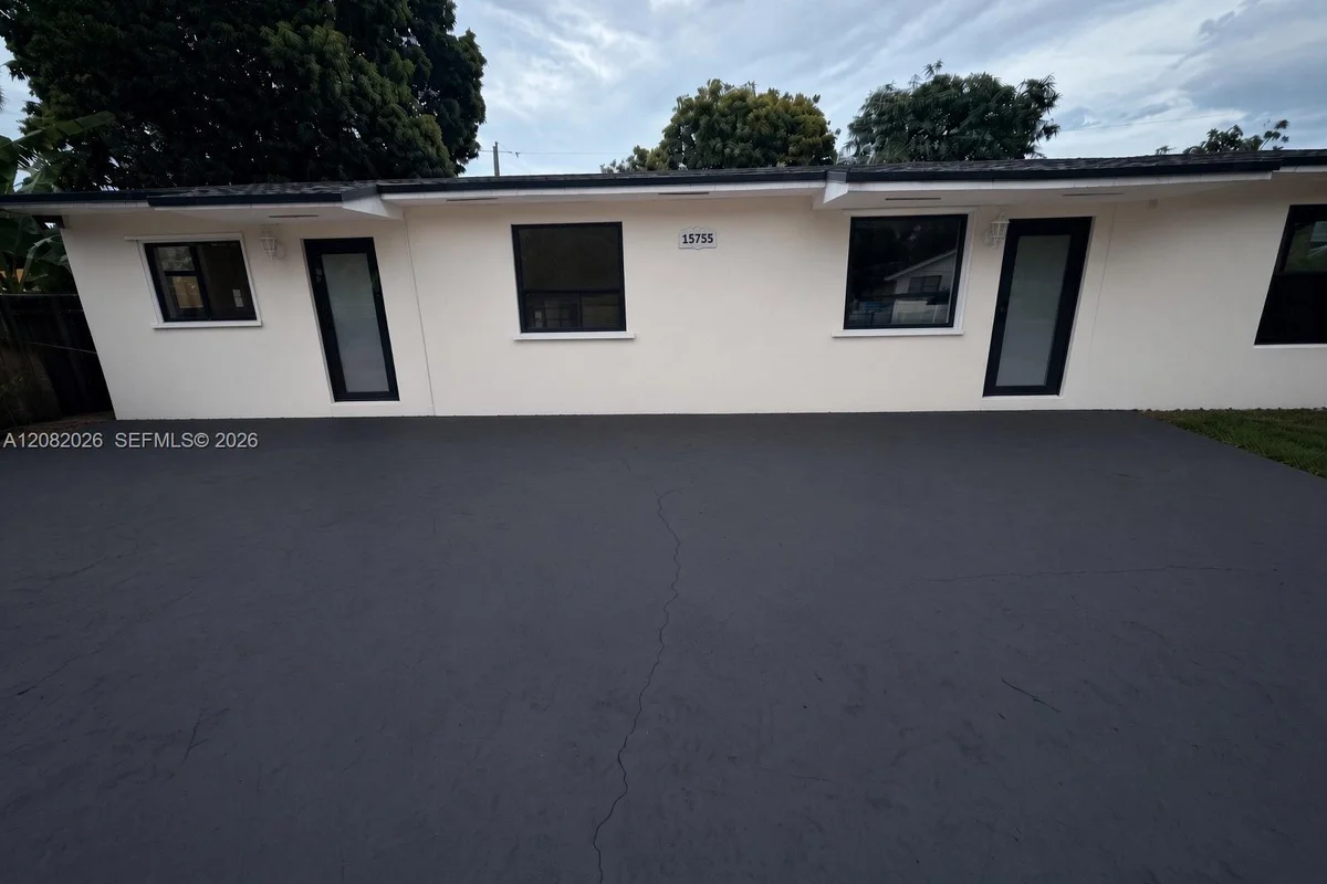 15755 NW 41st Ave, Miami Gardens: photo 1 of 1