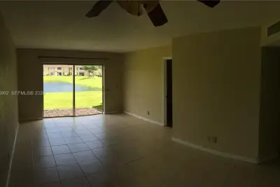 909 Twin Lakes Dr #3-F, Coral Springs: photo 1 of 16