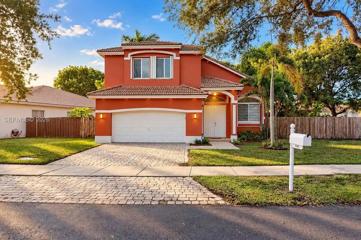 1430 SE 22nd Ln, Homestead: photo 1 of 80