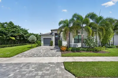 11364 Virginia Pine Ct, Boynton Beach: photo 1 of 39