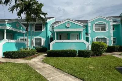 2610 SE 20th Ct #205-A, Homestead: photo 1 of 24
