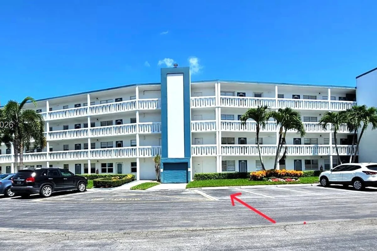 4034 Exeter B, Boca Raton: photo 1 of 18