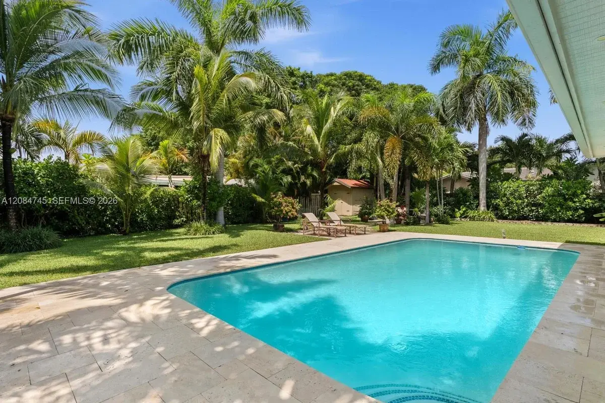 731 NW 4th Ct, Boca Raton: photo 1 of 49