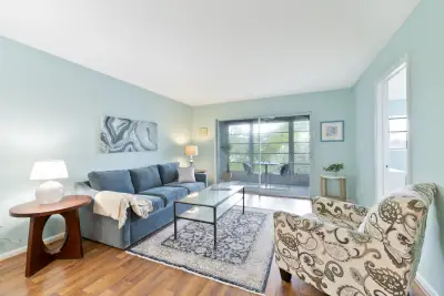 2901 E Sunrise Lakes Dr E #310, Sunrise: photo 1 of 28