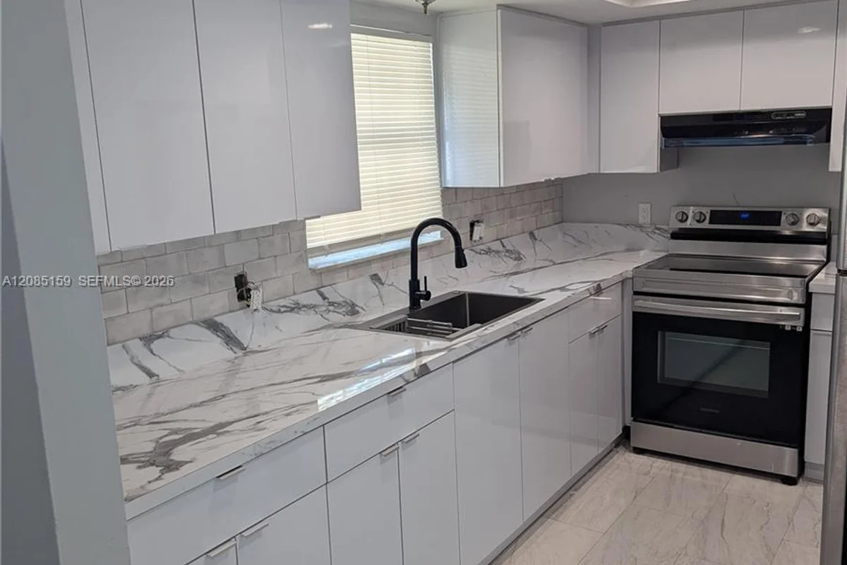 2323 Linton Ridge Cir #D3, Delray Beach: photo 1 of 19