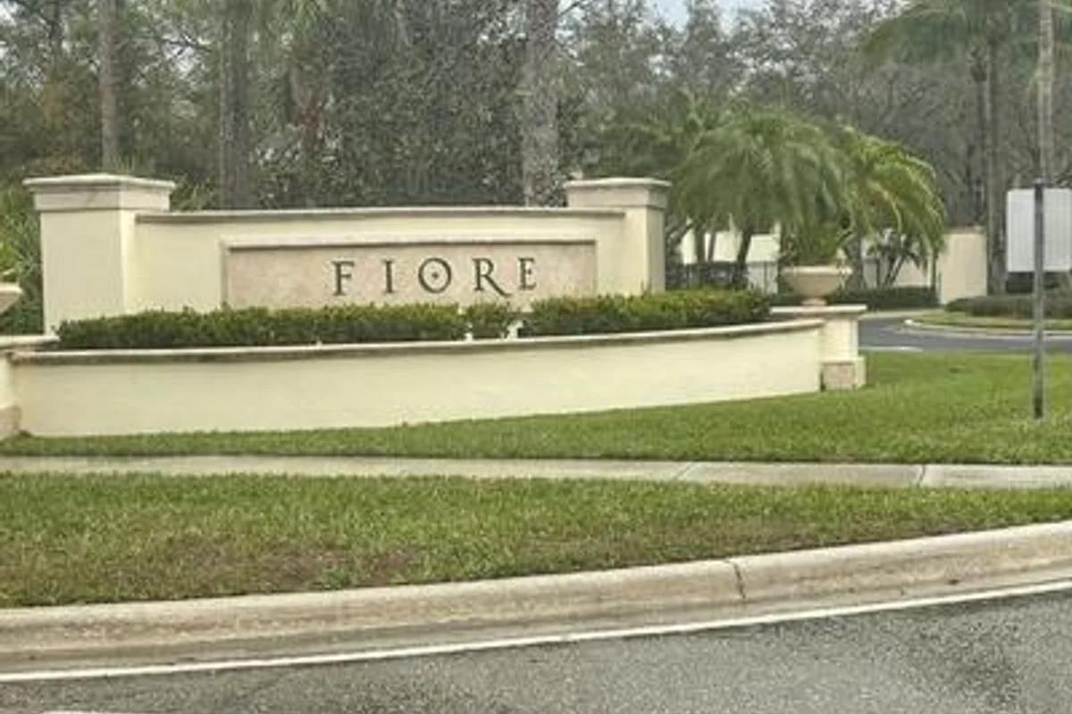 6301 Myrtlewood Cir W, Palm Beach Gardens: photo 1 of 27