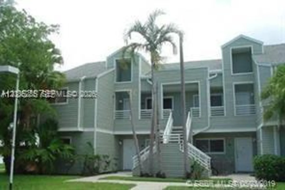 3429 NW 44th St #205, Oakland Park: photo 1 of 41