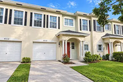 4114 Emerald Vista, Lake Worth: photo 1 of 21