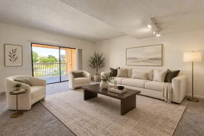 5200 NW 31st Ave #53, Fort Lauderdale: photo 1 of 22