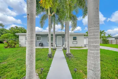15400 SW 297th Ter, Homestead: photo 1 of 70