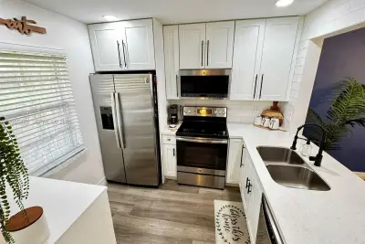 231 NW 76th Ave #102, Margate: photo 1 of 36