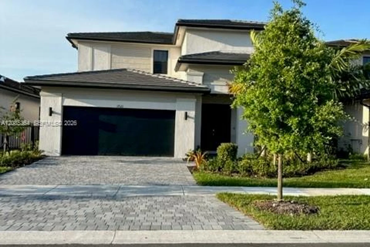 17521 SW 43rd St, Miramar: photo 1 of 27