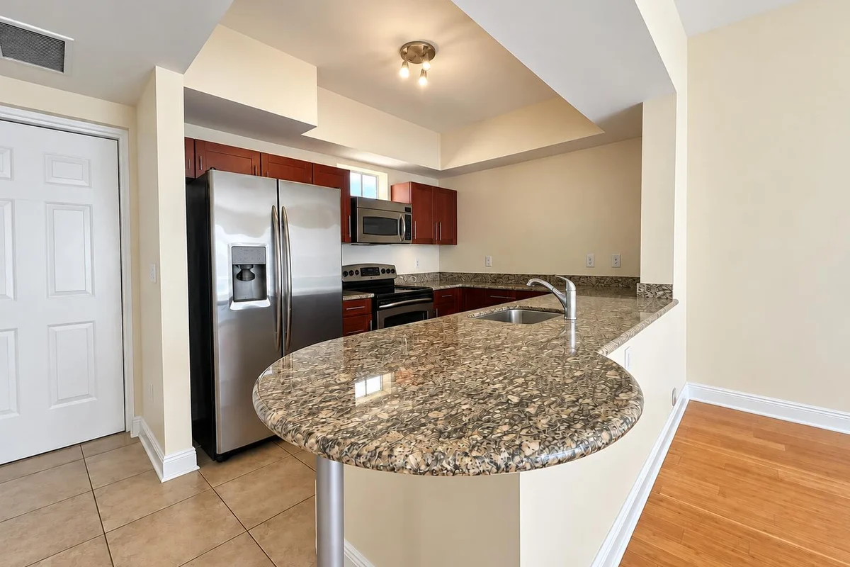 7270 SW 89th St #C206, Miami: photo 1 of 19