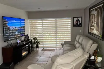 1900 W 68th St #F104, Hialeah: photo 1 of 7