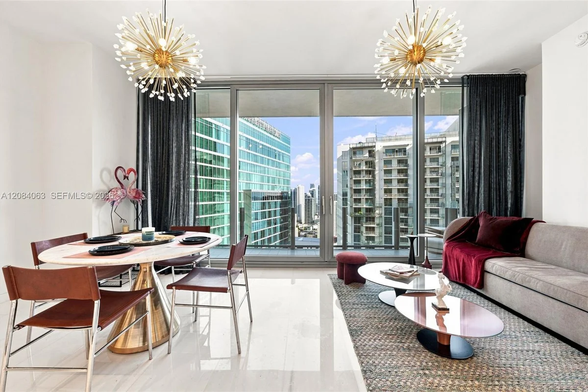 300 Biscayne Blvd Way #3908, Miami: photo 1 of 53