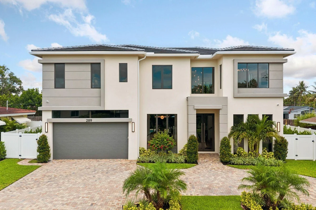 289 NW 11th St, Boca Raton: photo 1 of 45