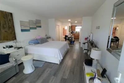 158 Ocean Dr #203, Miami Beach: photo 1 of 13