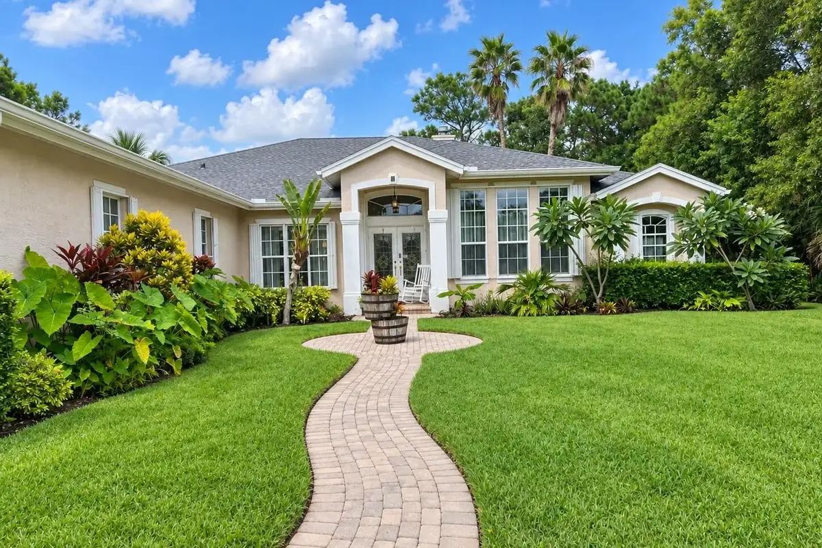 7481 150th Ct N, Palm Beach Gardens: photo 1 of 2