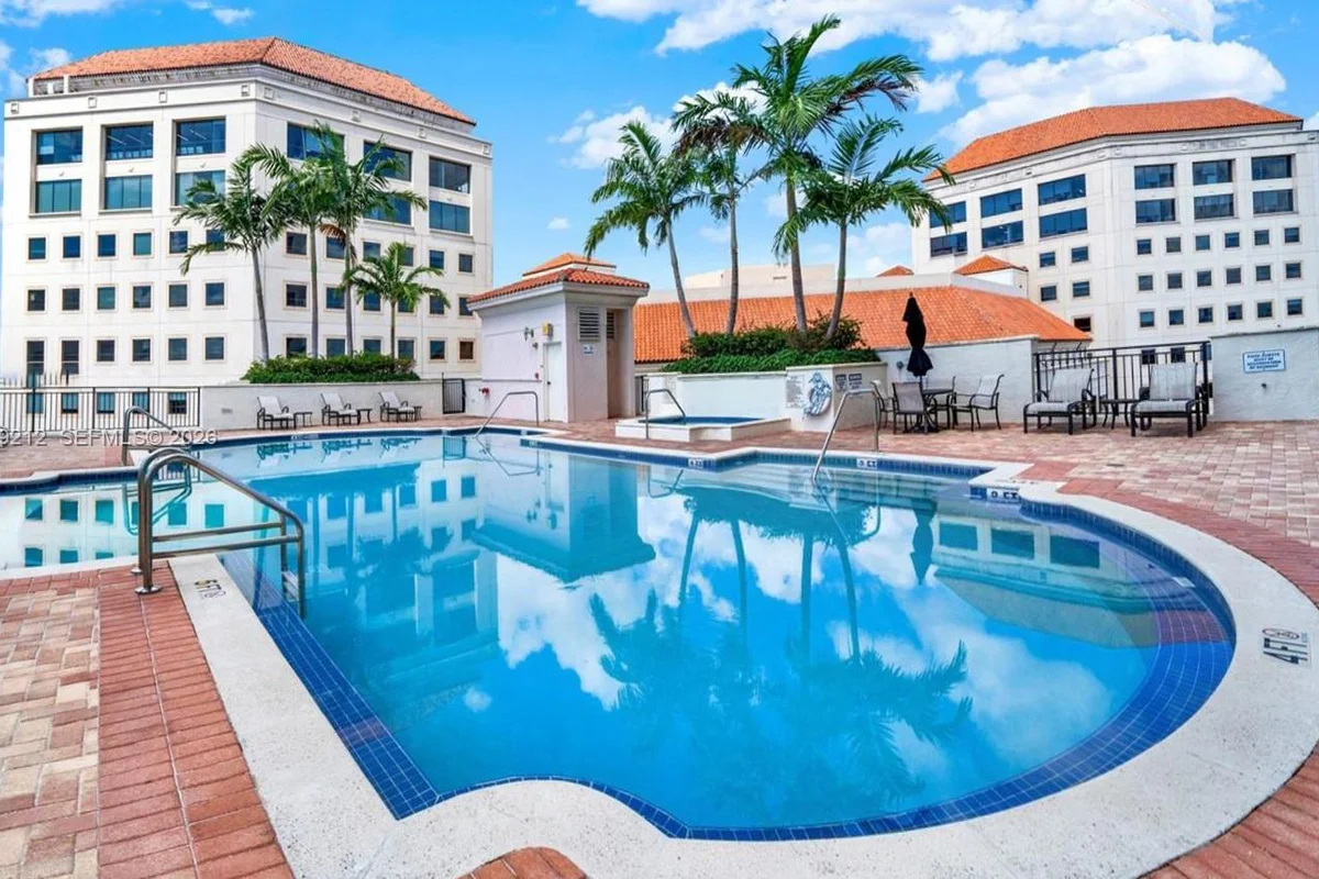 888 S Douglas Rd #1512, Coral Gables: photo 1 of 13