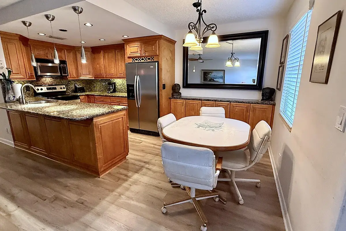 171 Grantham E, Deerfield Beach: photo 1 of 63