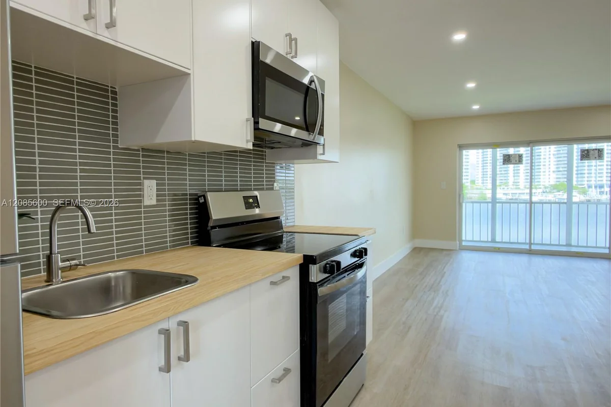 2949 Point East Dr #B304, Aventura: photo 1 of 62
