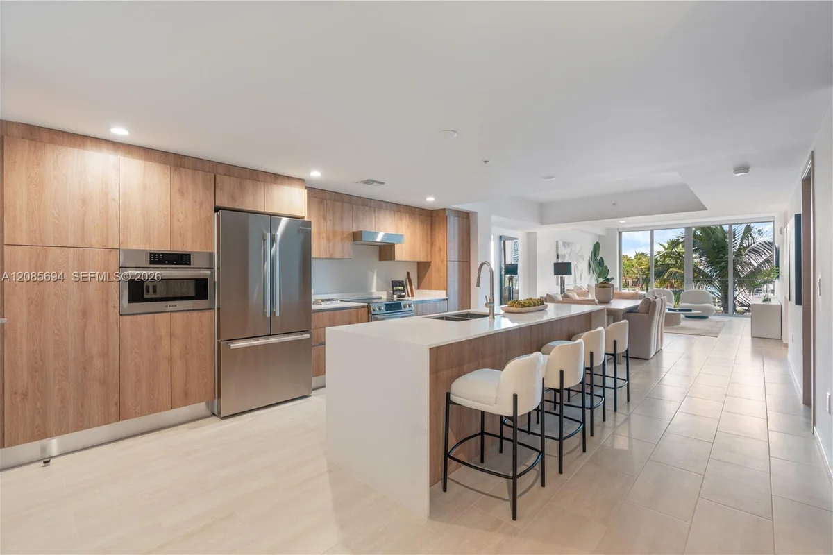10281 W Bay Harbor Dr #405, Bay Harbor Islands: photo 1 of 24