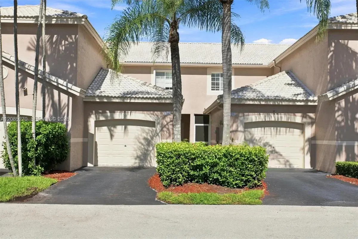 1997 Pompeii Ct, Weston: photo 1 of 55