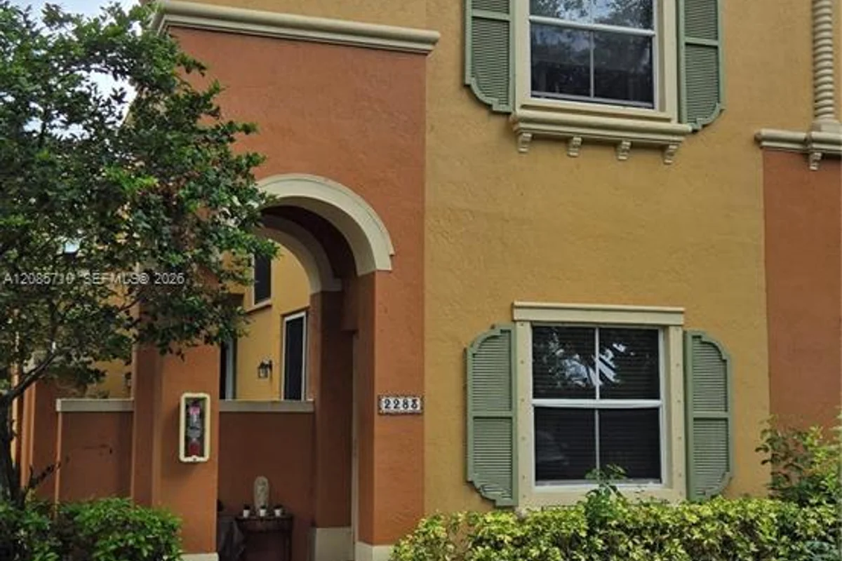 2283 Mariner Ct #2607, Dania Beach: photo 1 of 24