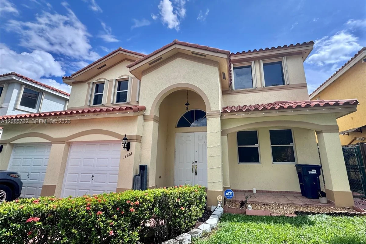 12864 NW 7th St, Miami: photo 1 of 26