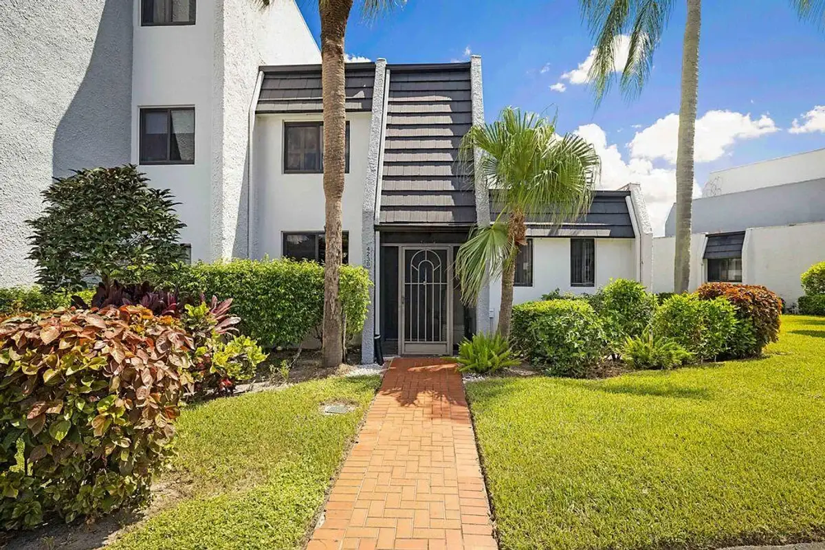 4238 Deste Ct, Lake Worth: photo 1 of 24