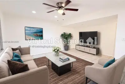 5100 SW 41st St #115, Pembroke Park: photo 1 of 12