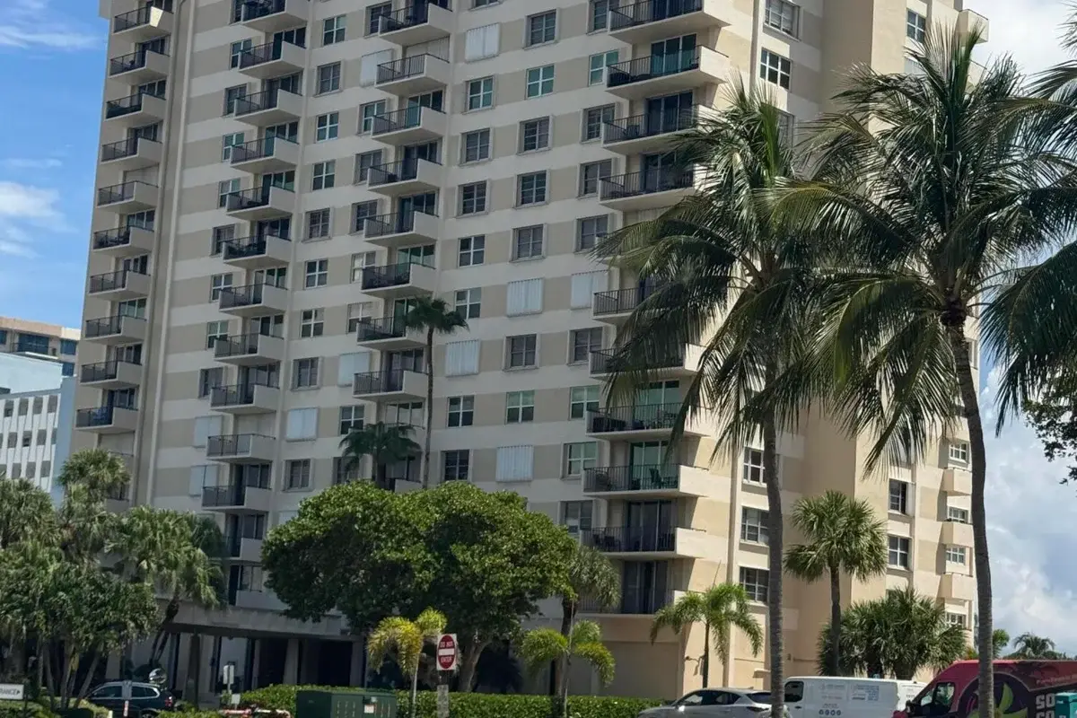 1900 S Ocean Blvd #15K, Lauderdale-by-the-Sea: photo 1 of 32