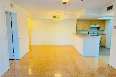 9266 W Atlantic Blvd #1025, Coral Springs: photo 1 of 14