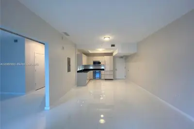 1010 Brickell #4807, Miami: photo 1 of 4