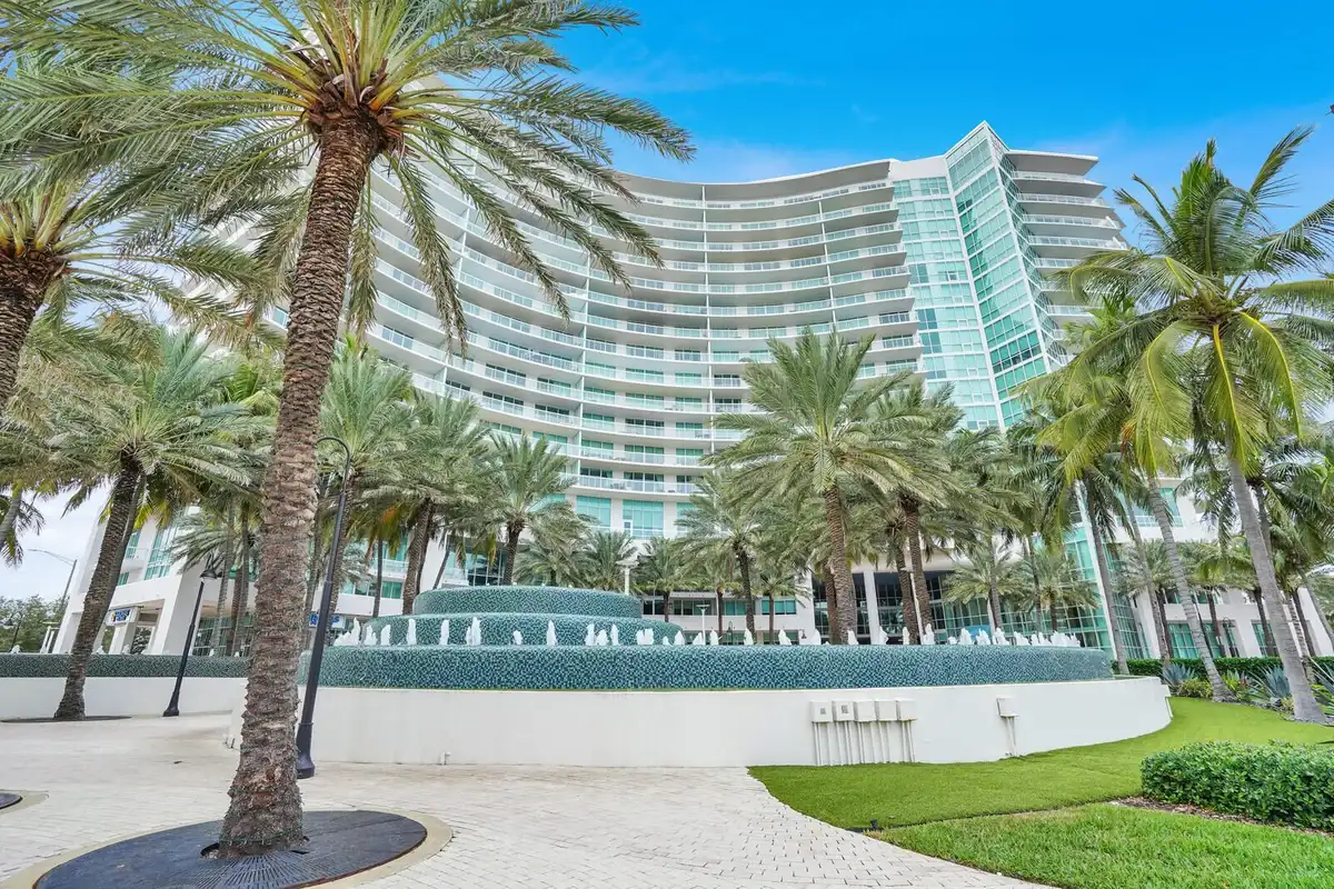 1 N Ocean Blvd #814, Pompano Beach: photo 1 of 66